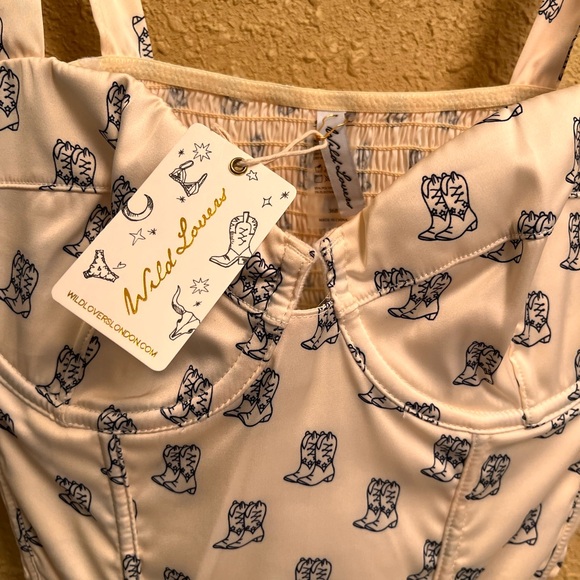 Cowboy boot print corset top - Picture 2 of 4